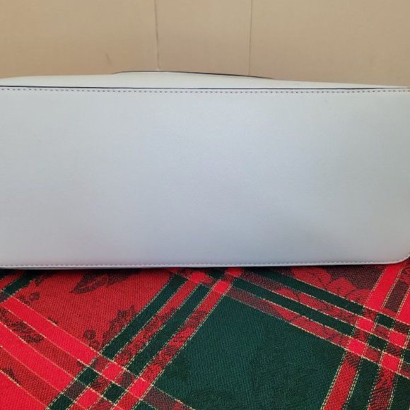 Tory Burch McGraw Tote - Picture 3 of 5